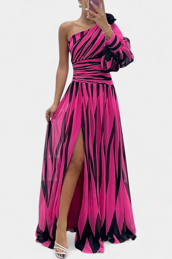 "ソフィア | マキシドレス" can be rewritten as "ソフィア | エレガントマキシドレス" (Sophia | Elegant Maxi Dress).